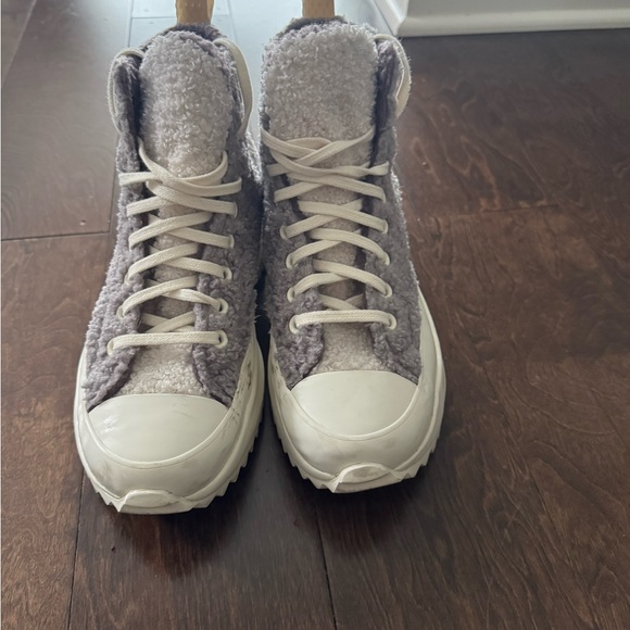 Converse Shoes - Teddy Sherpa High-Top Converse Sneakers in Lilac & White